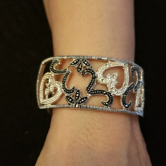 Sterling 925 silver & marquasite two-tone with CZ. - Picture 3 of 4